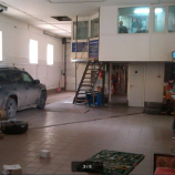 Автосервис на улице Мориса Тореза